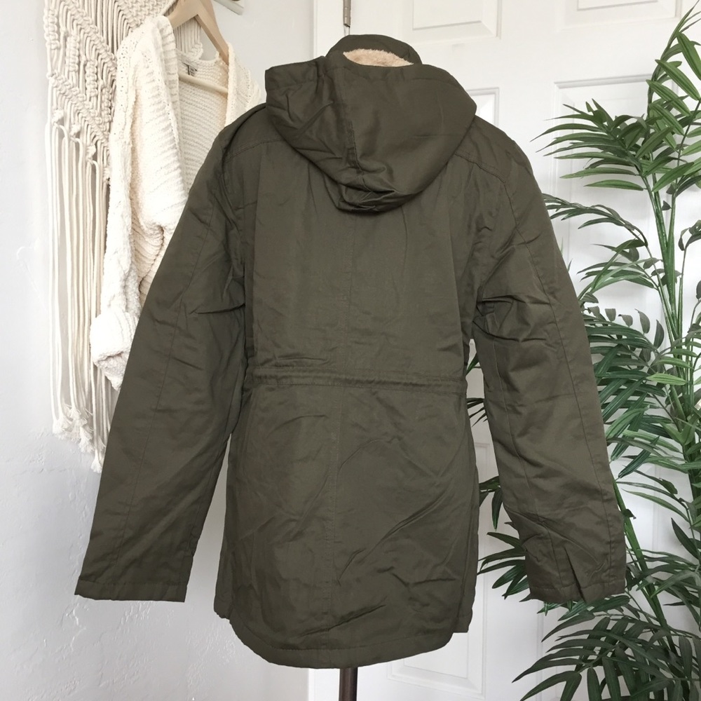 ❗️One Left❗️NWT Olive Green Jacket - Picture 2 of 8